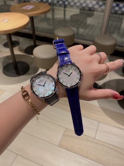 Hermes stylish quartz watch - Image 6