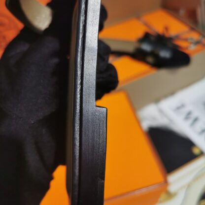 Hermès black ostrich leather handmade slippers - Image 6
