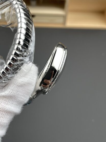 Bulgari snake-shaped women's watch - Image 5