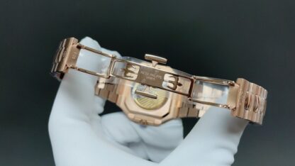 Patek Philippe New Series CUBITUS 5821 Watch - Image 6