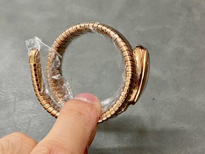 Bulgari Snake Classic Delicate and Exquisite Watch - Image 6