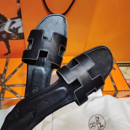 Hermès black handmade slippers - Image 6