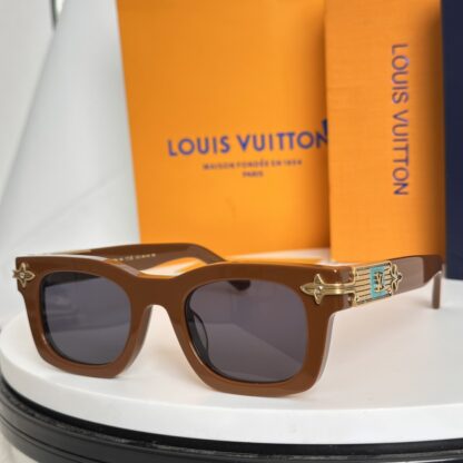 LOUIS VUITTON Fashion Sunglasses - Image 7