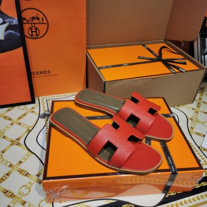 Hermès palm print red leather slippers - Image 6