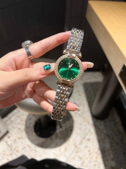 Louis Vuitton's versatile fashion watches - Image 6