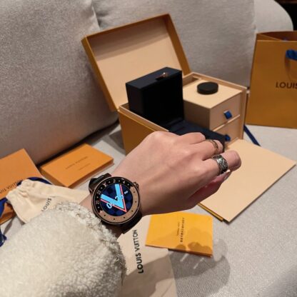 Louis Vuitton II Smartwatch - Image 5