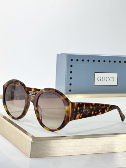 Gucci fashion sunglasses - Image 7