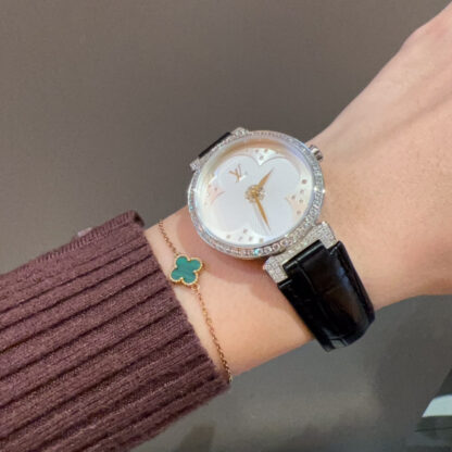 Louis Vuitton three-hand super hot watch - Image 6