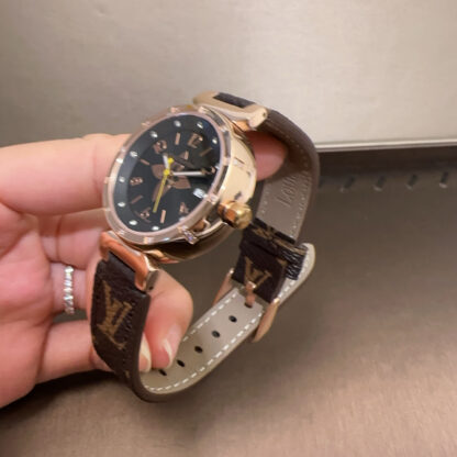 Louis Vuitton three-hand super hot watch - Image 6