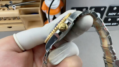The size of the Rolex Intergold and Blue Submariner is 40mm - Image 6