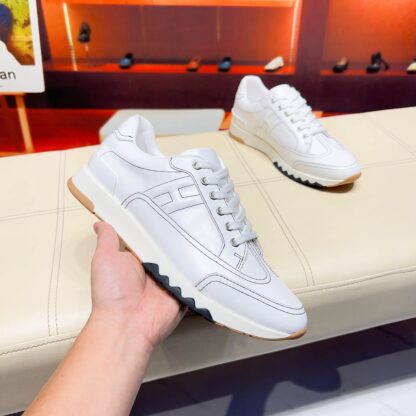 Hermès Paris catwalk model simple classic white casual shoes - Image 6