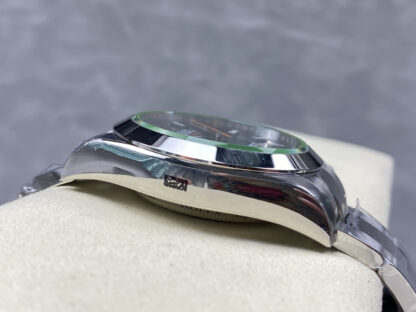 Rolex Green Glass Lightning - Image 6