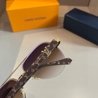 LOUIS VUITTON Fashion Sunglasses - Image 7