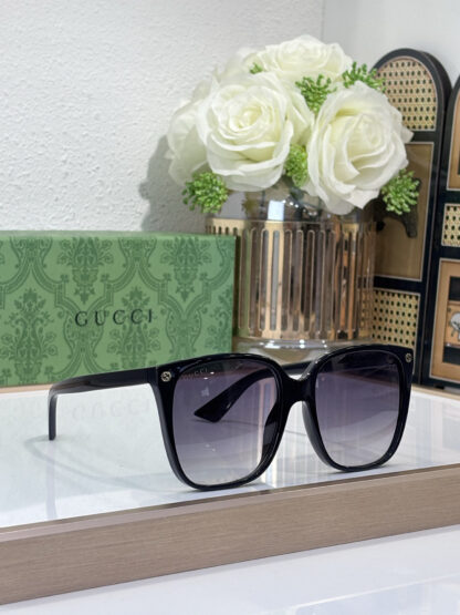 Gucci fashion sunglasses - Image 7