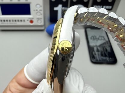 Rolex 41mm stainless steel gold diamond Datejust watch - Image 6
