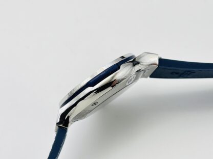 Hublot BBig Bang Sang Bleu series watch - Image 6