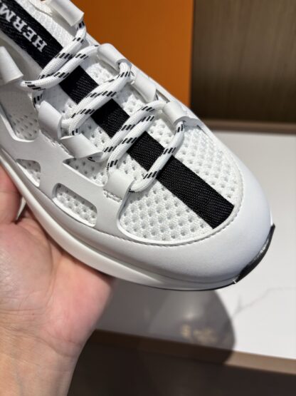 Hermes white and black fashion simple casual sports shoes - Image 6