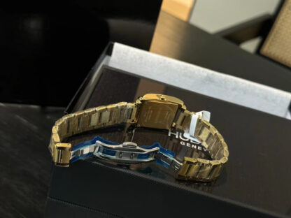 Burberry exquisite high-end fashion watches - Image 6