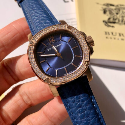 Burberry Quartz Women's Watch - Image 6