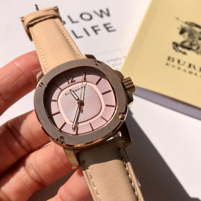 Burberry Quartz Women's Watch - Image 6