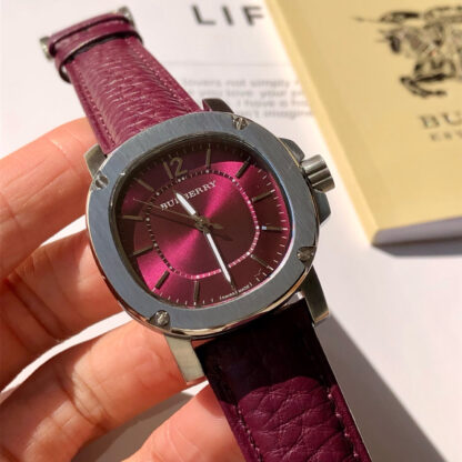 Burberry Quartz Women's Watch - Image 6