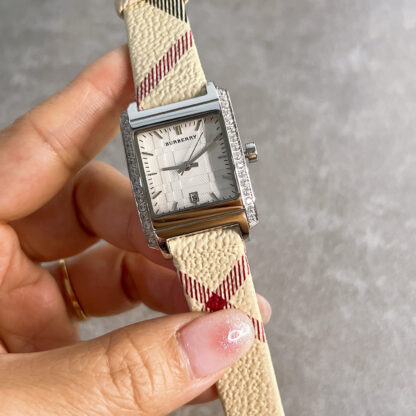 Burberry Fashion Versatile Quartz Watch - Image 7