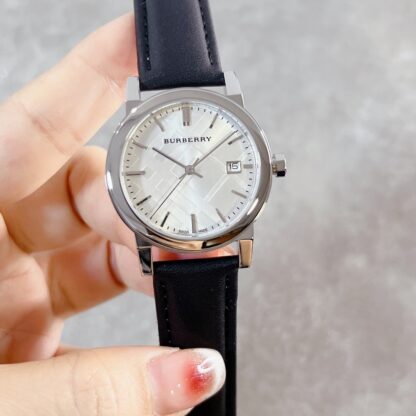 Burberry British Style Ladies Quartz Watch - Image 6
