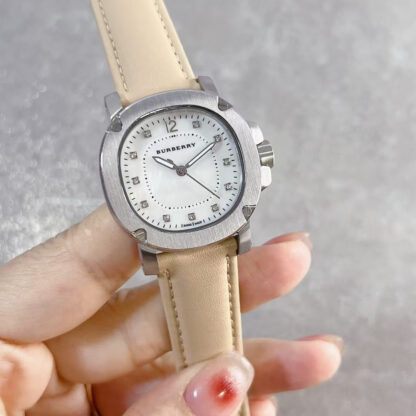 Burberry British Style Series Women's Watch - Image 6