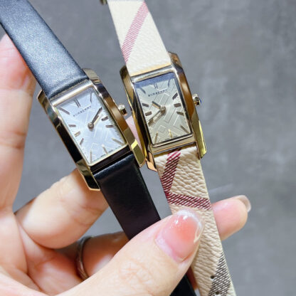 Burberry rectangular dial checkered steel strap quartz women's watch - Image 6