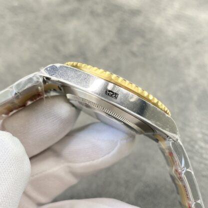 Rolex Submariner Black Gold Submersible - Image 6