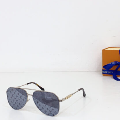 LOUIS VUITTON Fashion Sunglasses - Image 7
