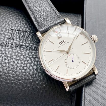 IWC Portofino Series (IW359201) Pointer Calendar Function Watch - Image 6