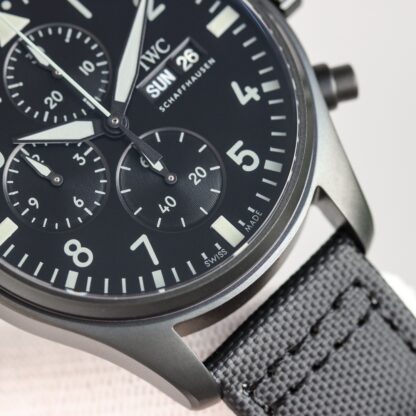 IWC Pilot's Watches - Image 6