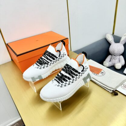 Hermès Spring and Summer Classic Couple Style British White and Orange Colorblock Sports Casual Shoes - Image 6