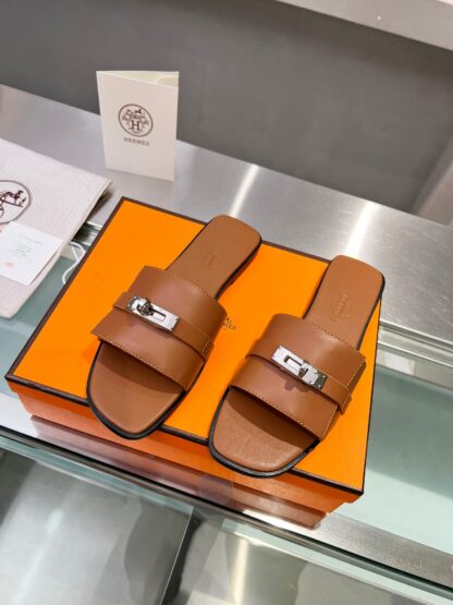 Hermès early spring new brown handmade leather slippers - Image 6