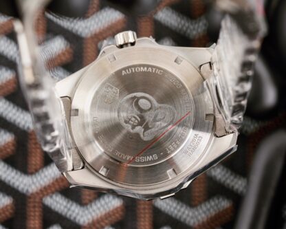 TAGHeuer Aquaracer with Tortoise Shell Pattern Bezel - Image 6