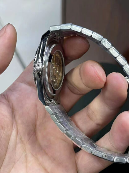 Rolex's brand-new Land-Dweller - Image 5