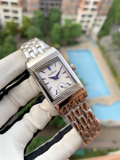 Jaeger-LeCoultre Classic Reverso Luxury Women's Watch - Image 6