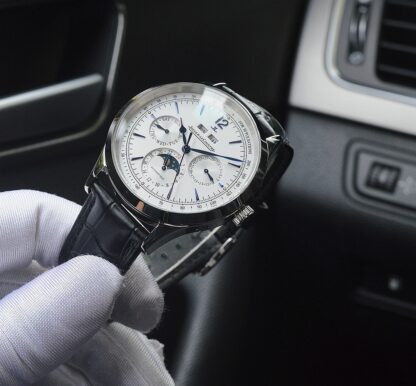 Jaeger-LeCoultre Men's Watches - Image 5