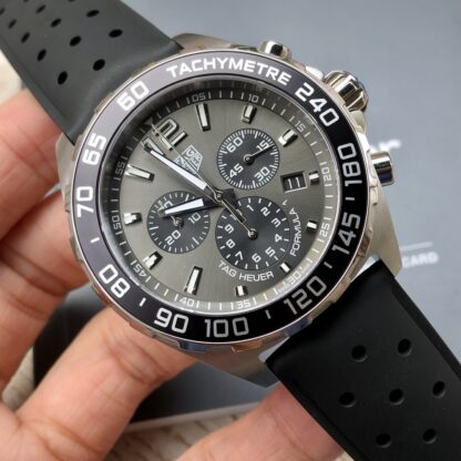 TAG Heuer F1 series quartz men's watch - Image 5