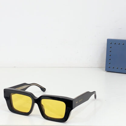 Gucci fashion sunglasses - Image 7