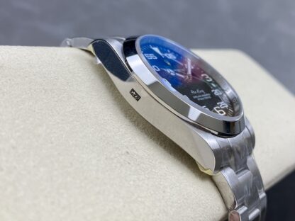 Rolex Yacht 40mm Series - Image 5