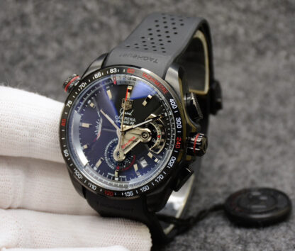 TAGHeuer Classic Men's Watch - Image 6