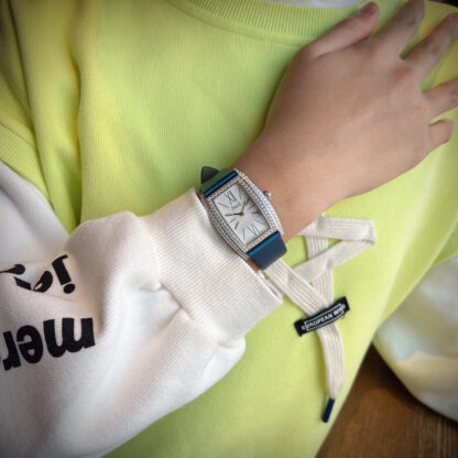 Piaget elegant and noble luxury watch - Image 6