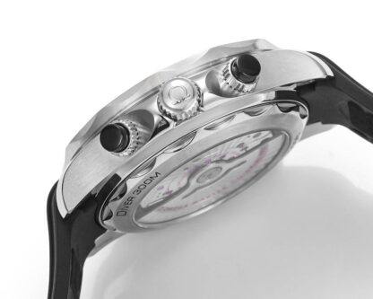Omega's new Seamaster 300-meter 44mm chronograph wristwatch - Image 6