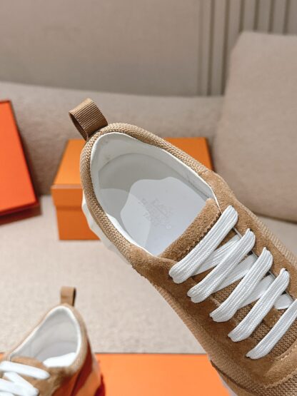 Hermes classic couple style apricot color comfortable casual sports dad shoes - Image 6