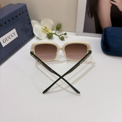 Gucci fashion sunglasses - Image 5