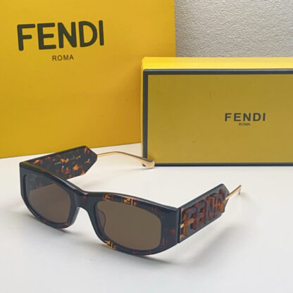 FENDI fashion trend sunglasses - Image 7