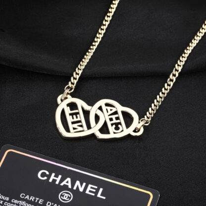 Chanel versatile trendy heart necklace - Image 6