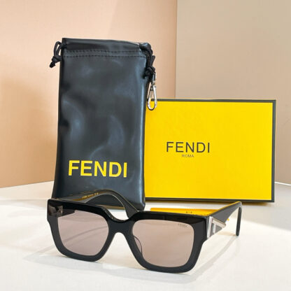 FENDI fashion trend sunglasses - Image 7